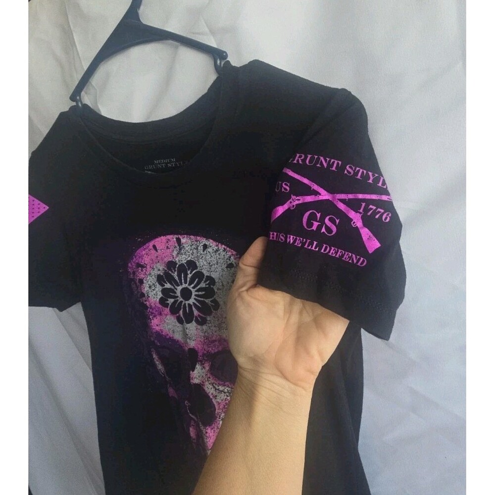 Grunt Style Women's Graphic T-shirt Bundle 3 Shirts, Size Medium - Picture 11 of 16